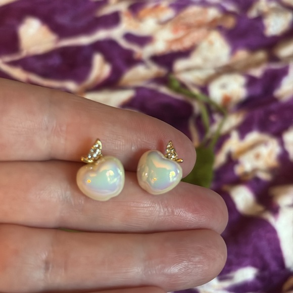 Gold and White Opalescent Apple Stud Earrings - Picture 4 of 4